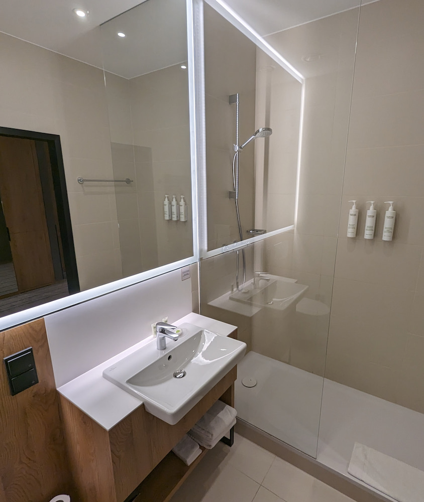 Courtyard by Marriott Warsaw Airport Courtyard by Marriott Warsaw Airport