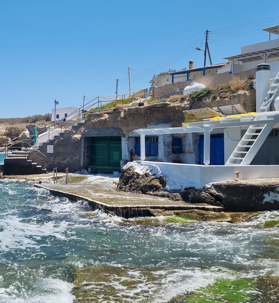 Mandrakia Milos Mandrakia Milos