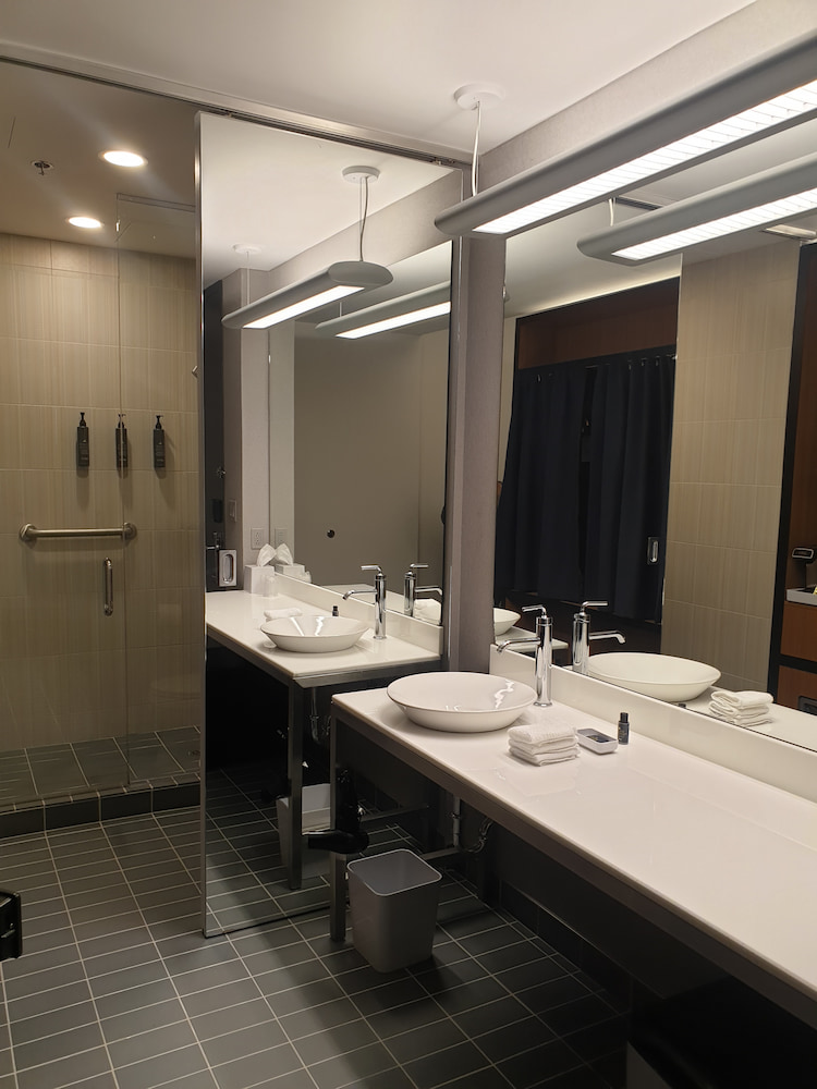 Aloft Montreal Airport Aloft Montreal Airport