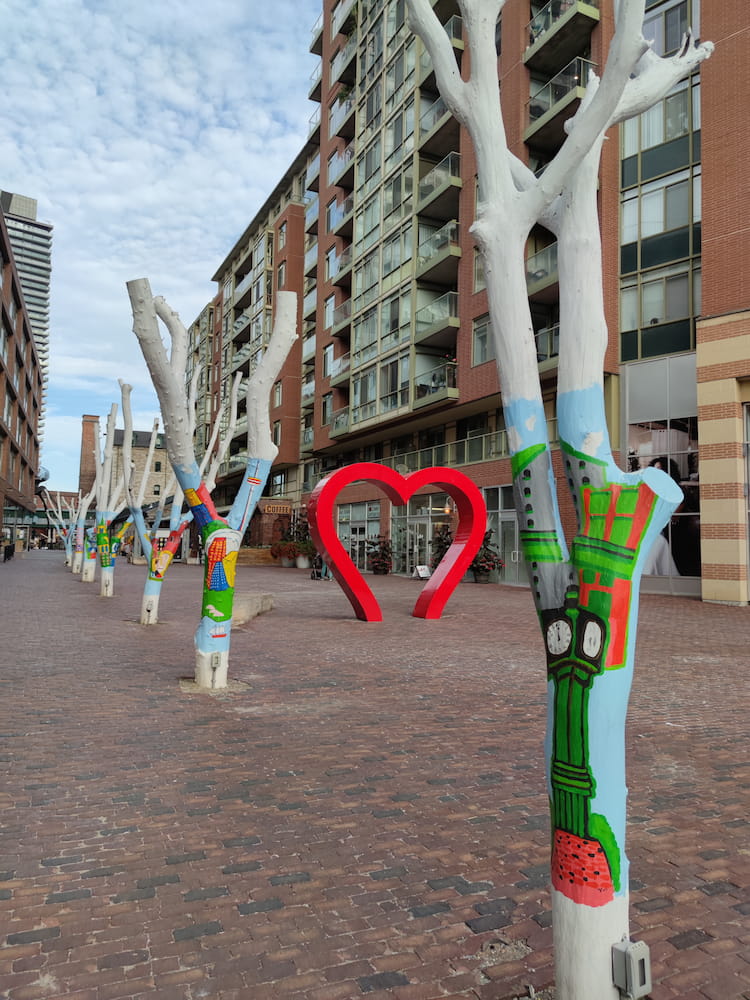 Harbourfront e Distillery District Harbourfront e Distillery District