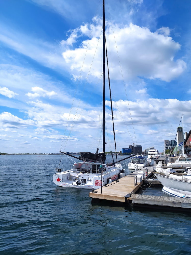 Harbourfront & Distillery District Harbourfront & Distillery District