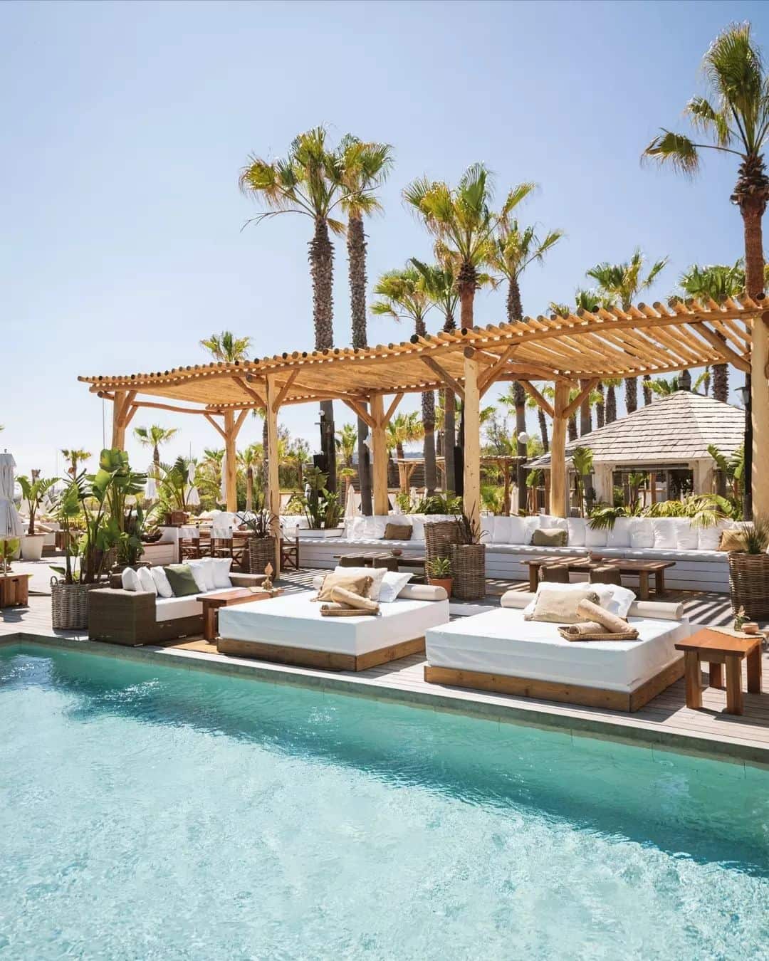 Nikki Beach, Saint Tropez, Francia Nikki Beach, Saint Tropez, Francia