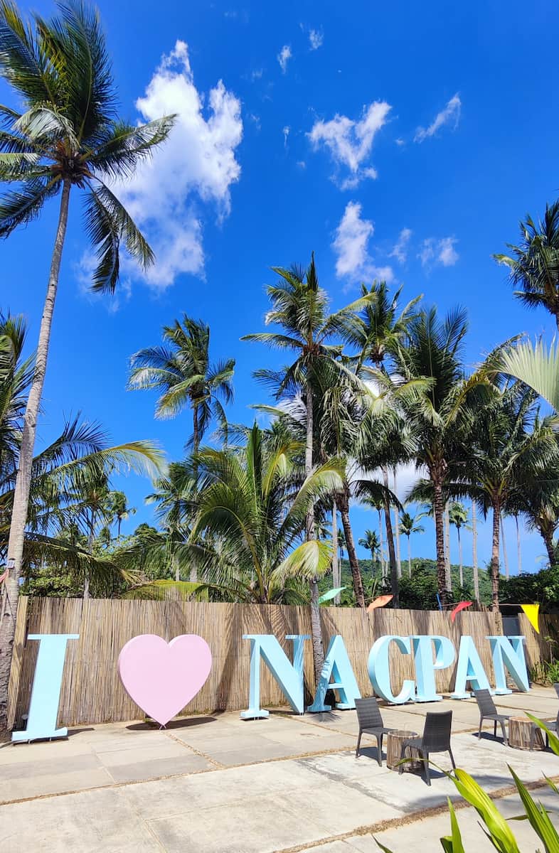 Nacpan Beach, Palawan Nacpan Beach, Palawan