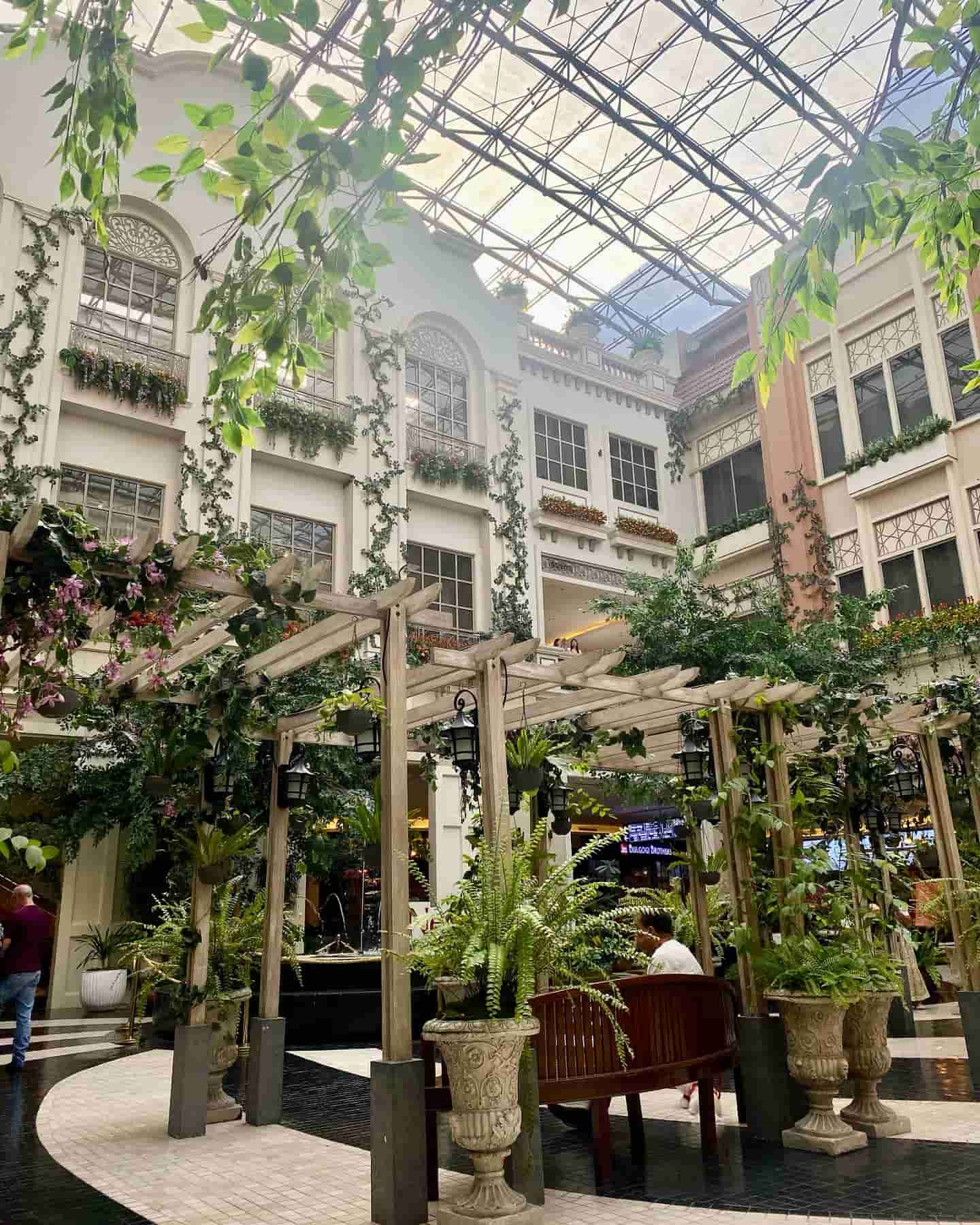 Newport Mall Resort World Manila Newport Mall Resort World Manila