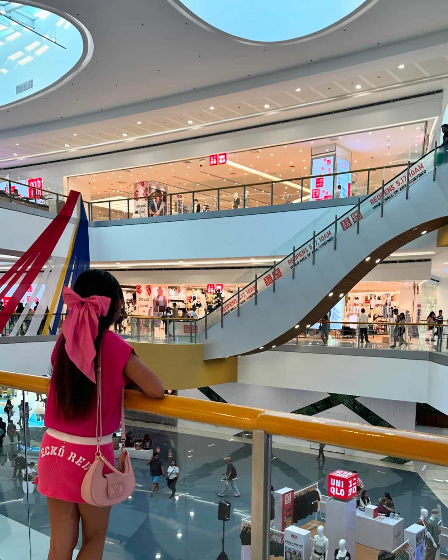 SM Mall of Asia (Moa) SM Mall of Asia (Moa)