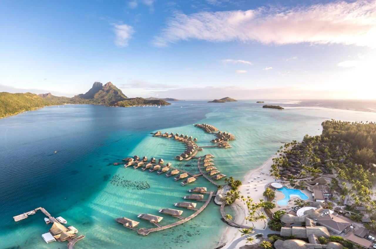 Bora-Bora Pearl Beach Resort & Spa