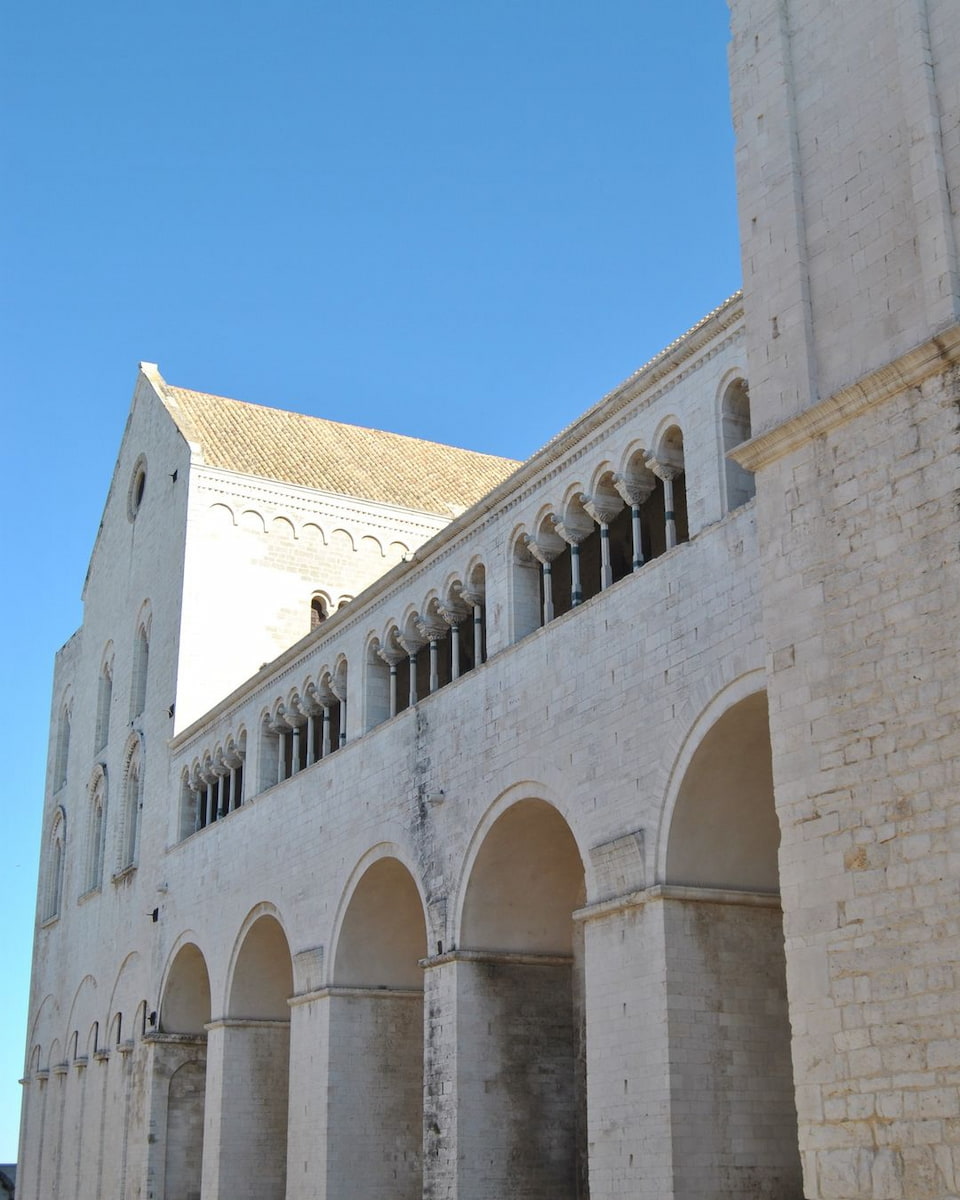 Basilica Pontificia San Nicola_4 Basilica Pontificia San Nicola