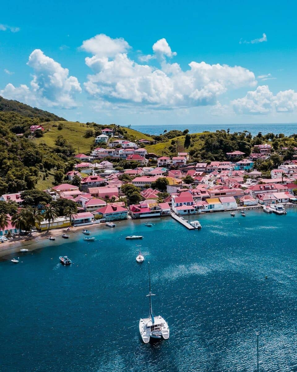 Les Sainte Les Sainte