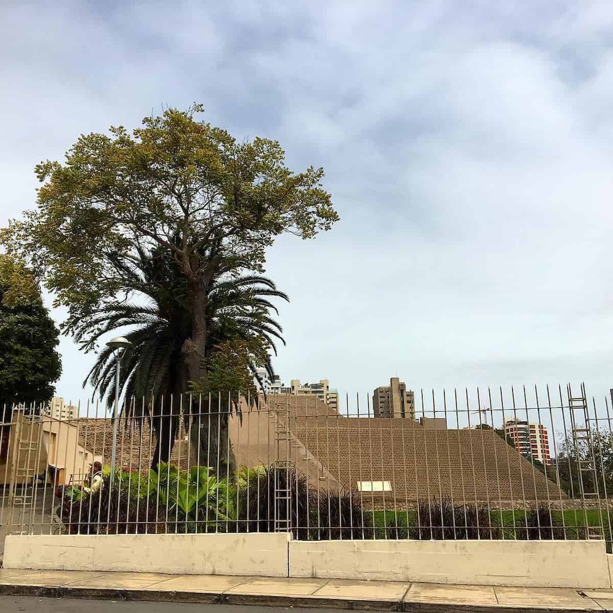 Museo Sitio Huaca Huallamarca, Lima Museo Sitio Huaca Huallamarca, Lima