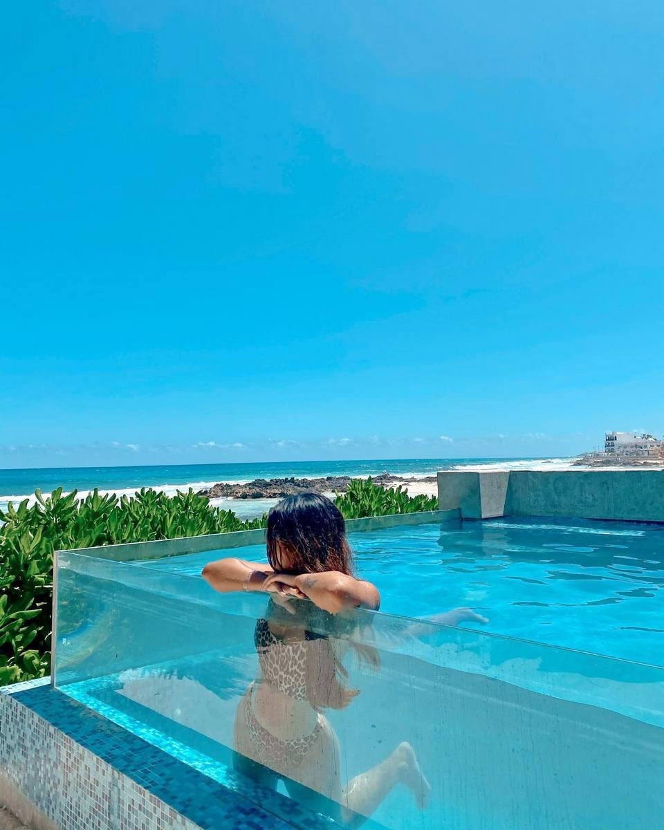 Playa La Media Luna, Isla Mujeres Playa La Media Luna, Isla Mujeres