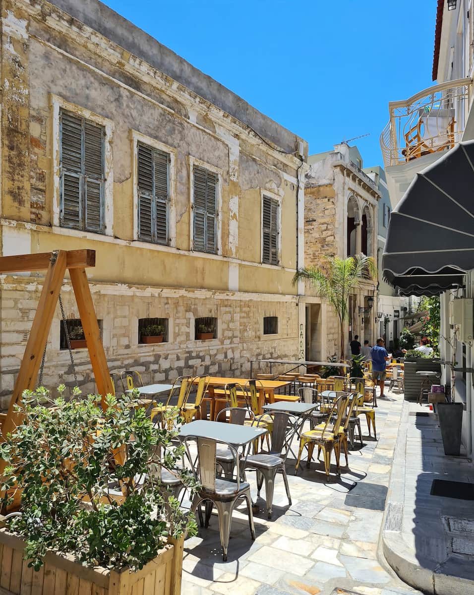 Kouchiko Mezedopoleio, Ermoupoli Kouchiko Mezedopoleio, Ermoupoli