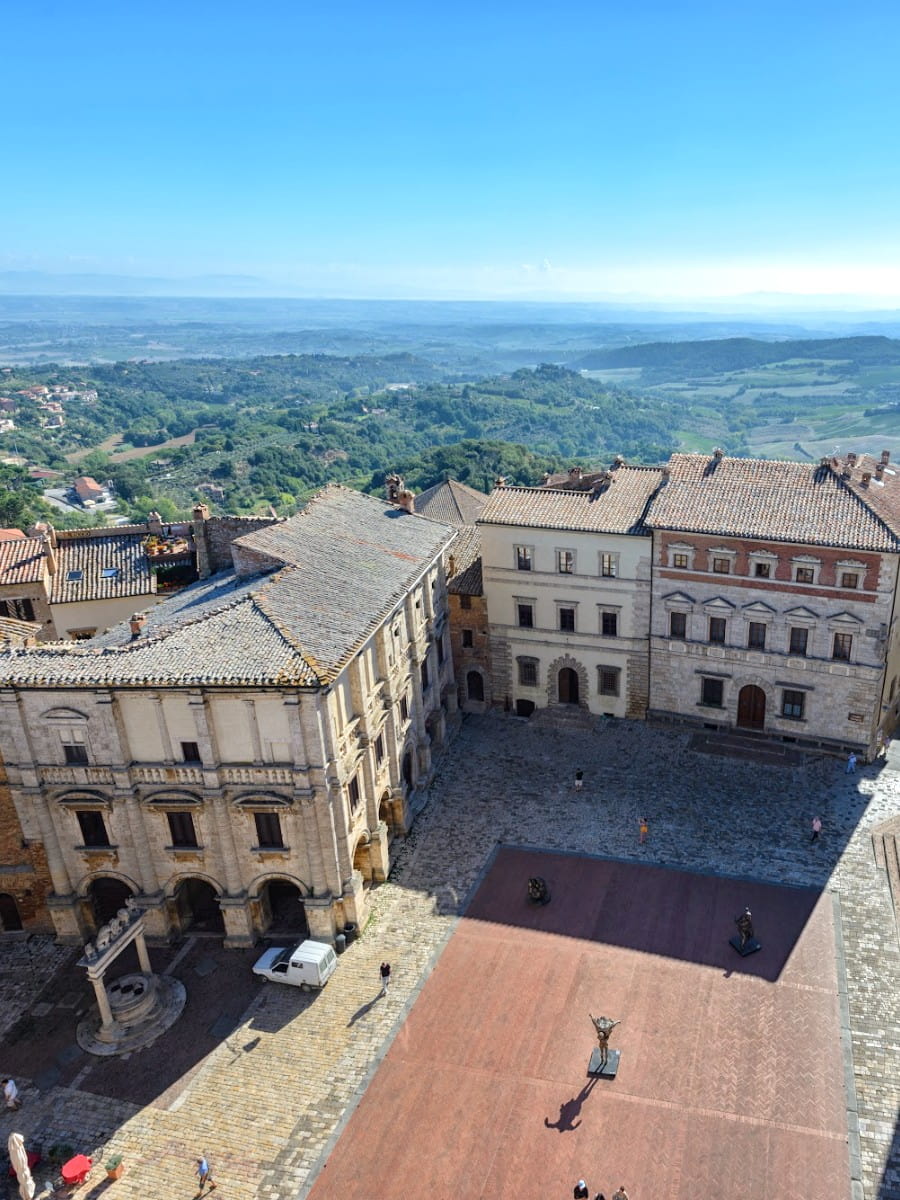 Montepulciano, Val d'Orcia, Tuscany Montepulciano, Val d'Orcia, Tuscany