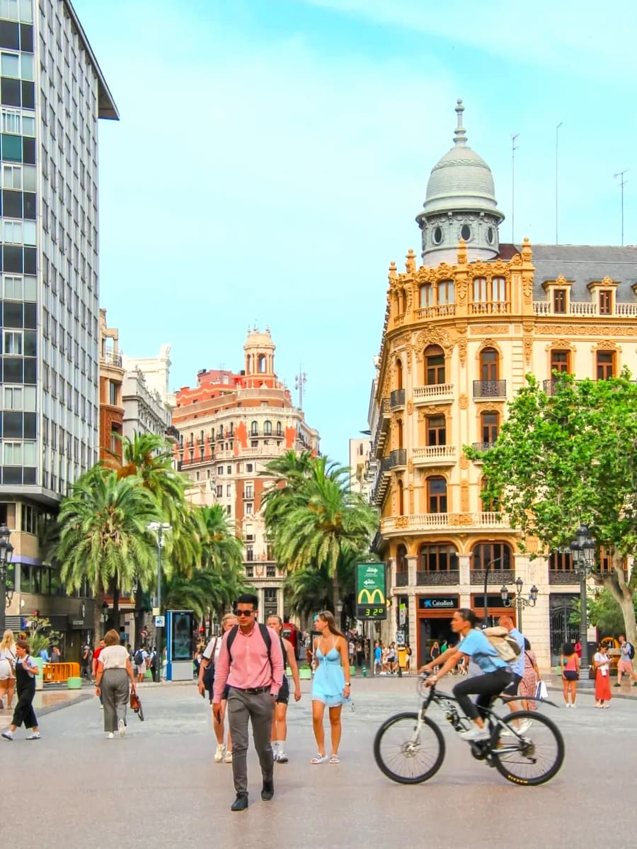 Valencia, Spain Valencia, Spain