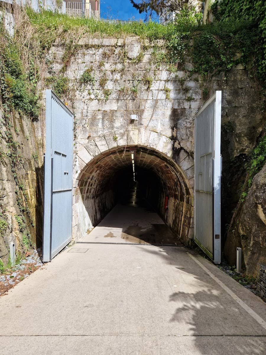 Antiguo túnel de Tetuán, Santander Antiguo túnel de Tetuán, Santander