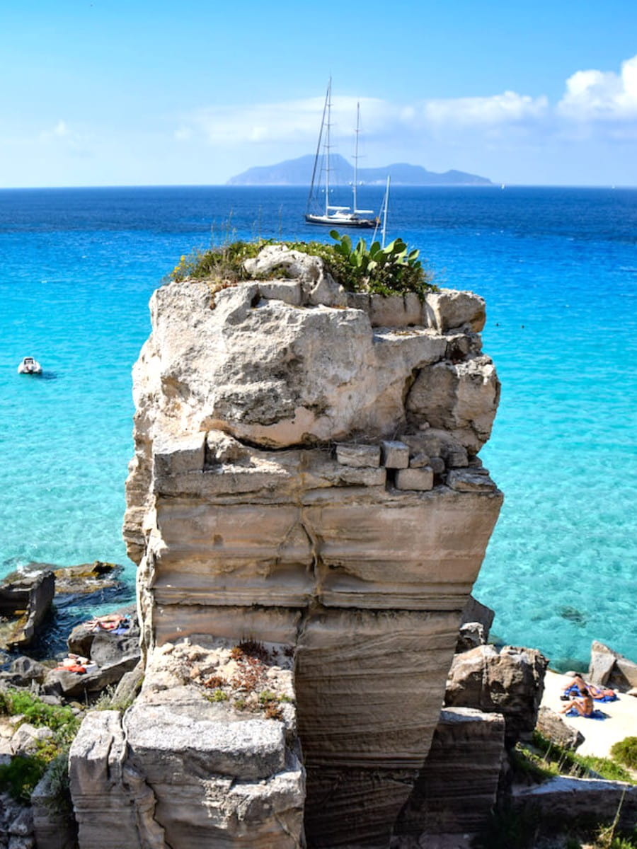 Cala Rossa, Favignana Cala Rossa, Favignana